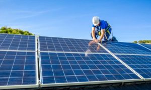 Installation et mise en production des panneaux solaires photovoltaïques à Argentre-du-Plessis